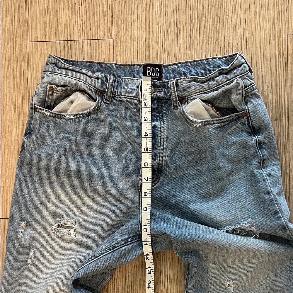BDG Size 29 Distressed Blue Jeans - Picture 3 of 6